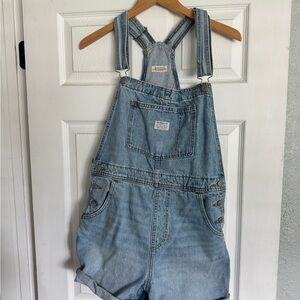 Levi’s Utility Shortalls